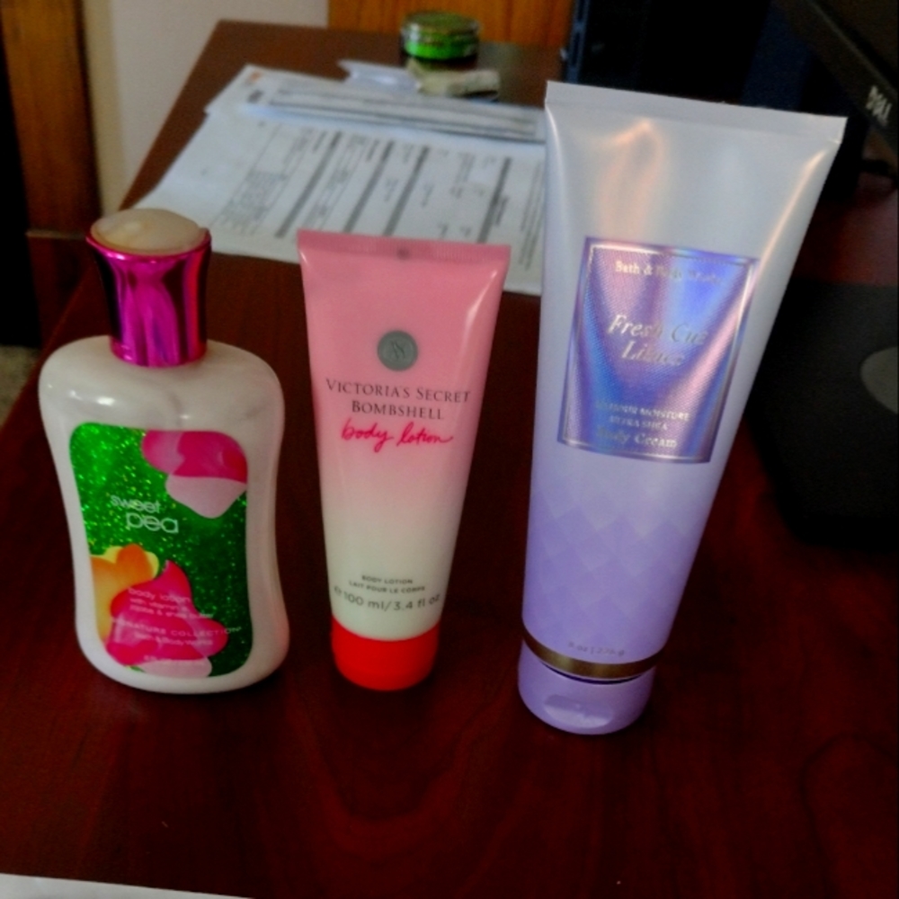 2 new bottles of bath and body works lotion and 1 new Victoria secret lotion.